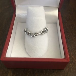 925 Sterling silver Twisted Daisy Flower ring